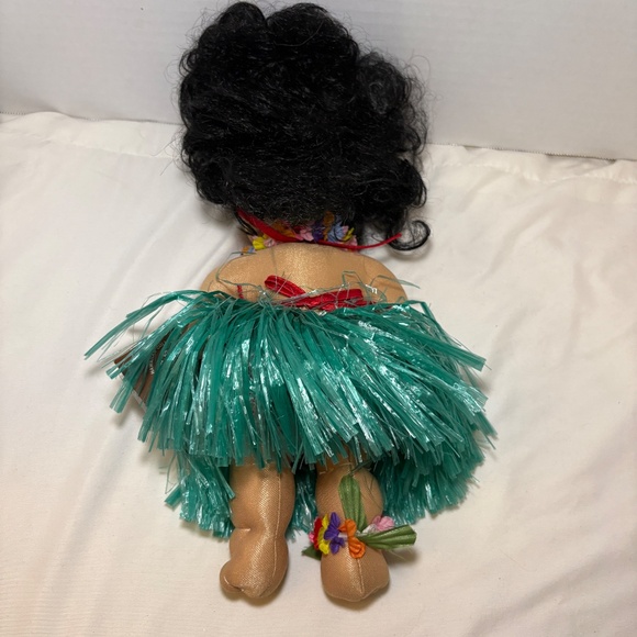 Hawaiian Collectibles Passport HuluGirl 1999 Hoku LimitedEdition Embroidered NEW - Picture 5 of 12